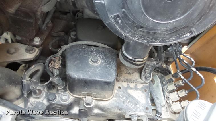 image for item J5738 2003 Case 90XT skid steer