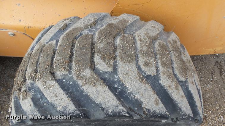 image for item J5738 2003 Case 90XT skid steer