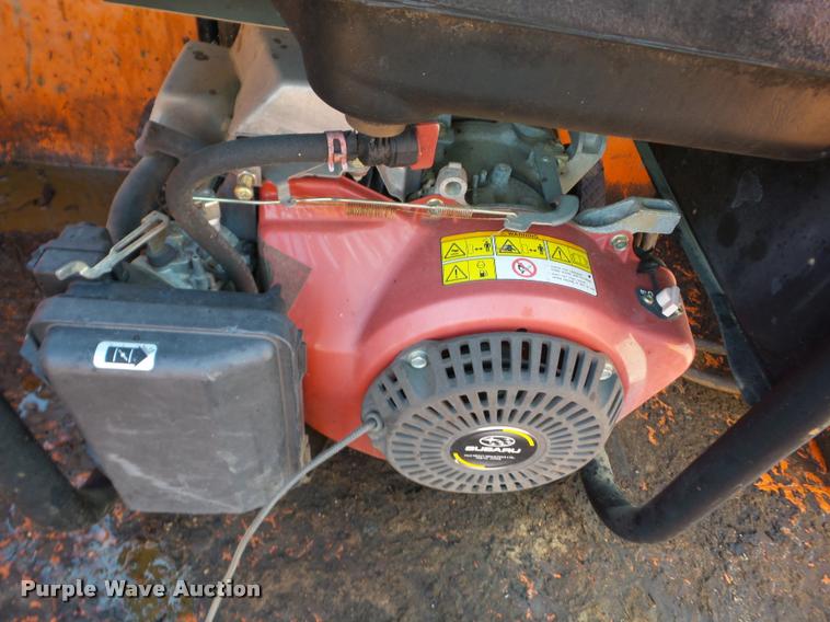 image for item J8707 1992 International 2574 bucket truck