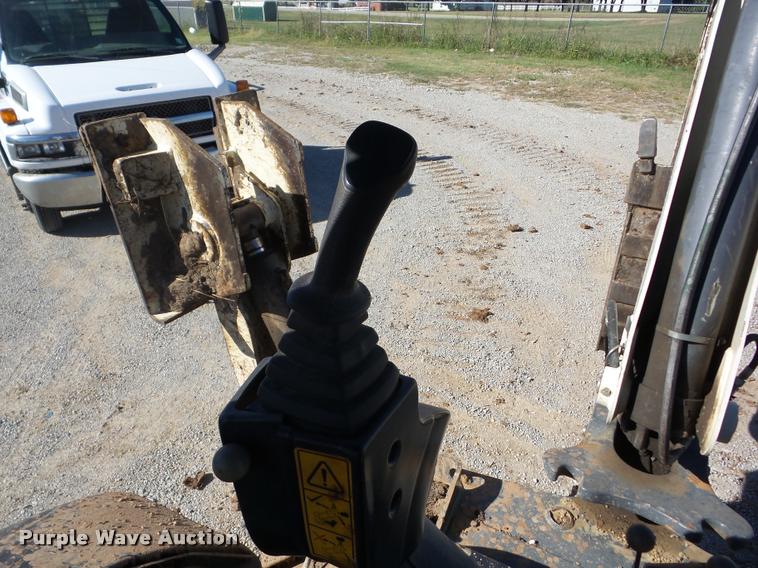 image for item J8712 2009 Terex 860B backhoe