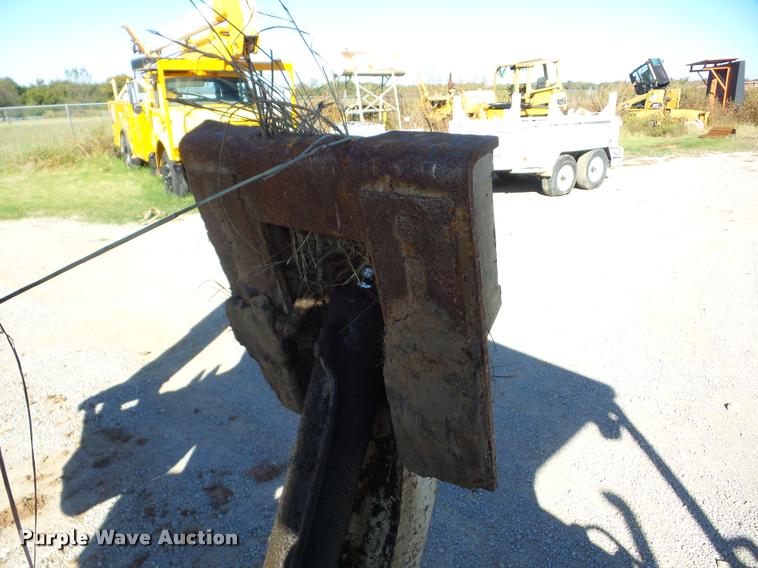 image for item J8712 2009 Terex 860B backhoe