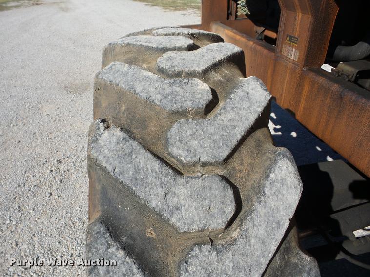 image for item J8713 Lull 644B-37 telehandler