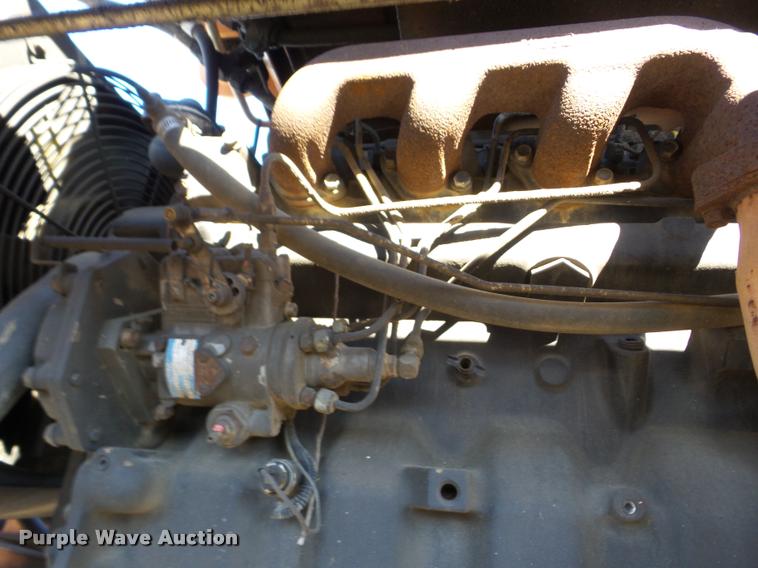 image for item J8713 Lull 644B-37 telehandler