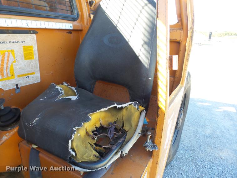 image for item J8713 Lull 644B-37 telehandler