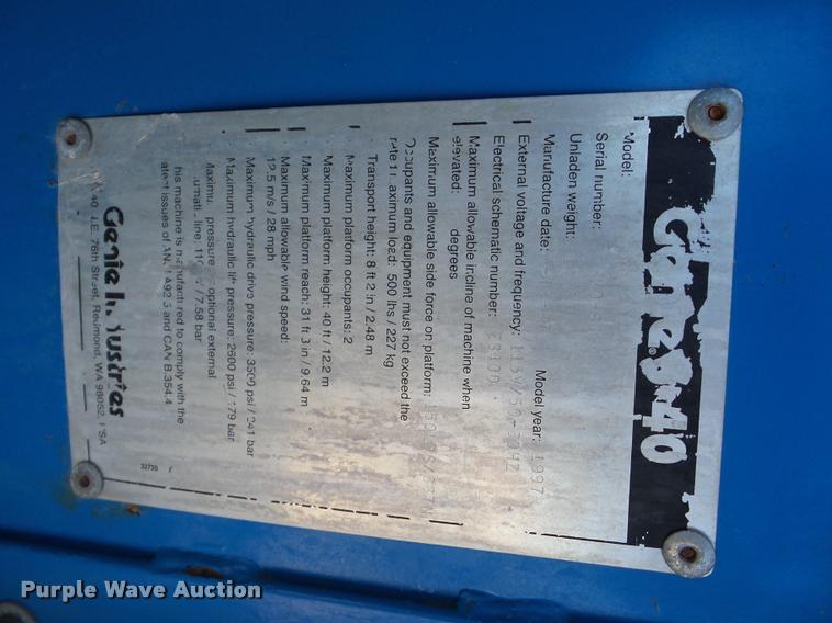 image for item J8714 1997 Genie S40 boom lift