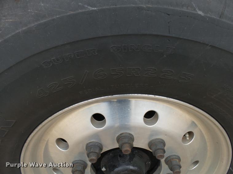 image for item K1026 2007 Freightliner Business Class M2  digger derrick truck