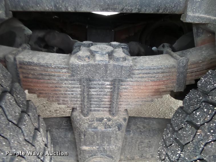 image for item K1026 2007 Freightliner Business Class M2  digger derrick truck