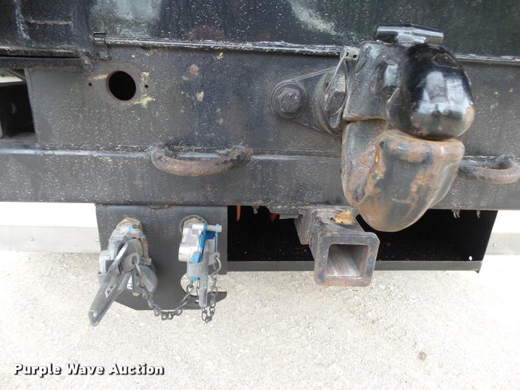 image for item K1026 2007 Freightliner Business Class M2  digger derrick truck