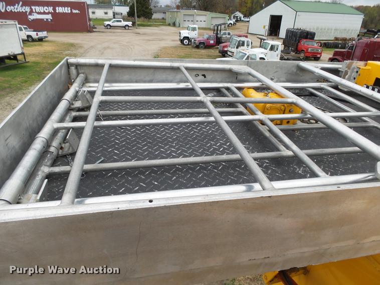 image for item K1026 2007 Freightliner Business Class M2  digger derrick truck