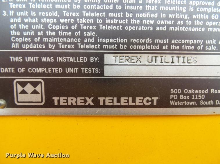 image for item K1026 2007 Freightliner Business Class M2  digger derrick truck