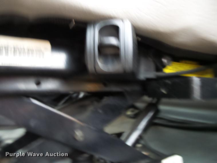 image for item K1026 2007 Freightliner Business Class M2  digger derrick truck