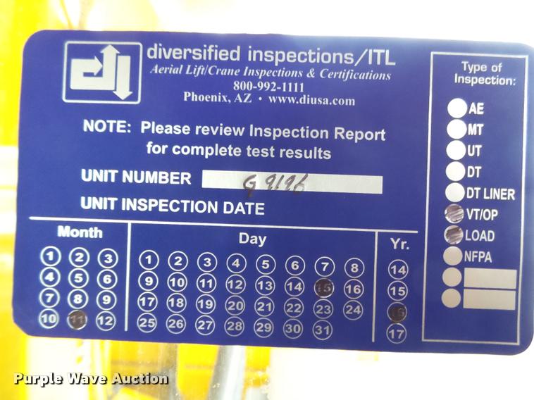 image for item K1026 2007 Freightliner Business Class M2  digger derrick truck