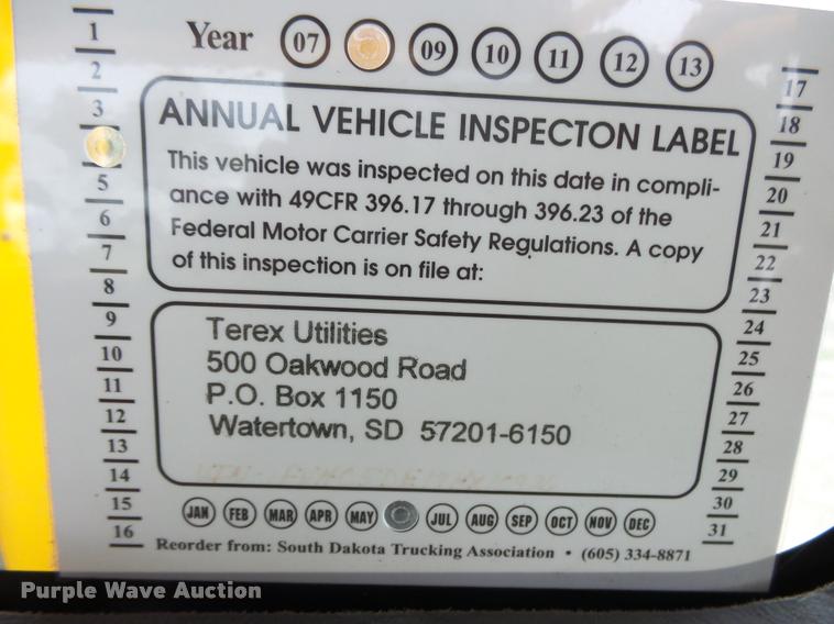 image for item K1026 2007 Freightliner Business Class M2  digger derrick truck