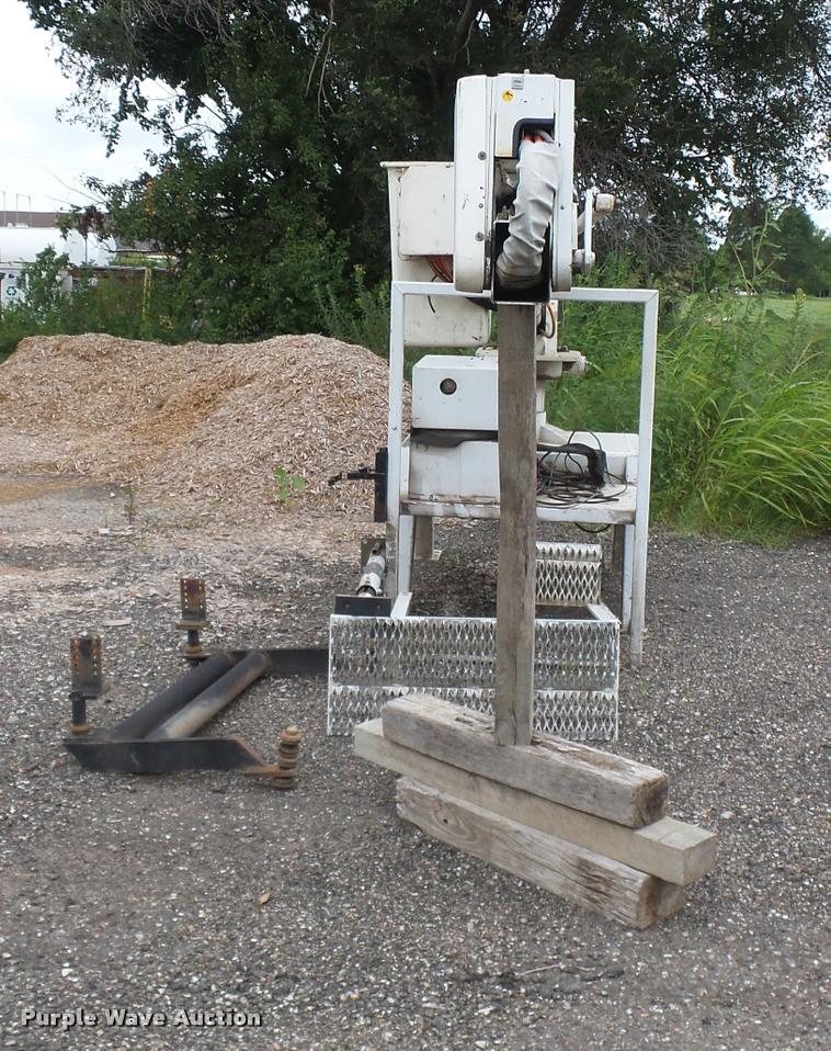 image for item K3088 Dur-a-lift DFSL-37 bucket attachment