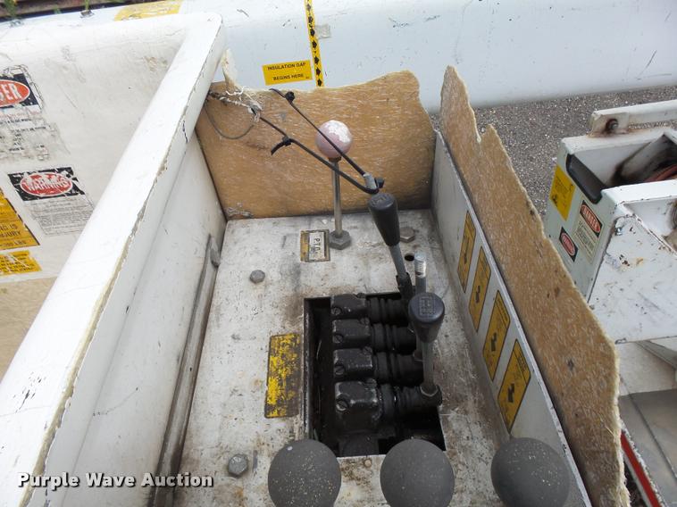 image for item K3088 Dur-a-lift DFSL-37 bucket attachment