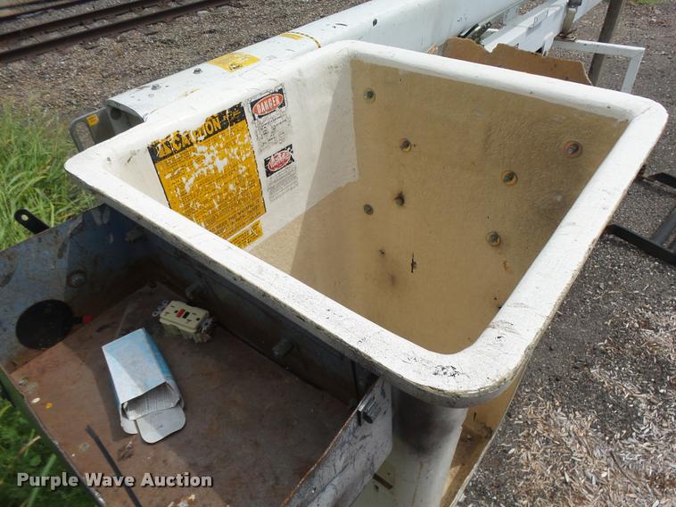 image for item K3088 Dur-a-lift DFSL-37 bucket attachment