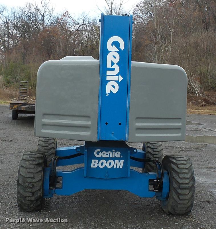 image for item K3425 Genie S40 boom lift