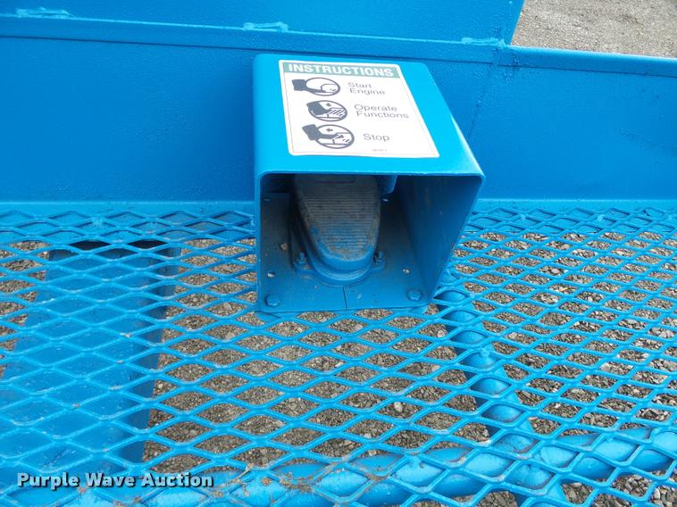 image for item K3425 Genie S40 boom lift