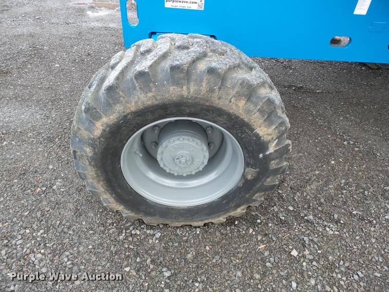 image for item K3425 Genie S40 boom lift