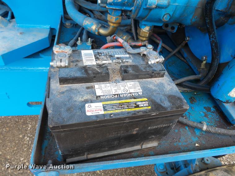 image for item K3425 Genie S40 boom lift