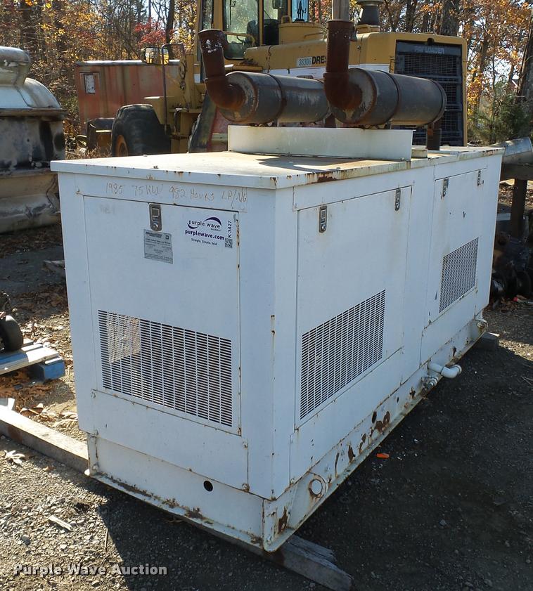 image for item K3427 1985 Generac 58368 generator