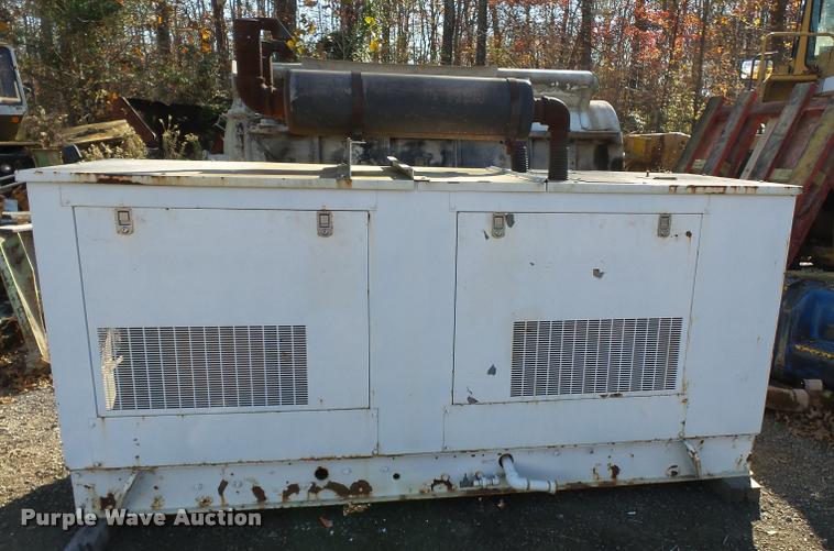 image for item K3427 1985 Generac 58368 generator