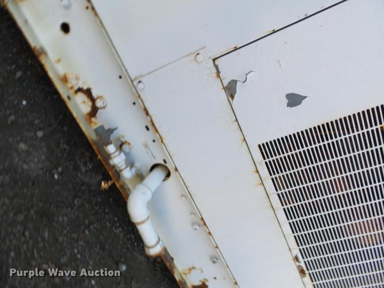 image for item K3427 1985 Generac 58368 generator