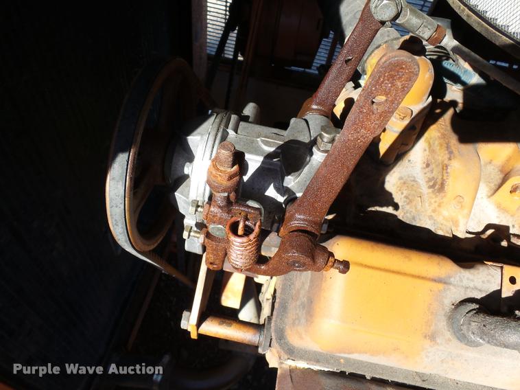 image for item K3427 1985 Generac 58368 generator