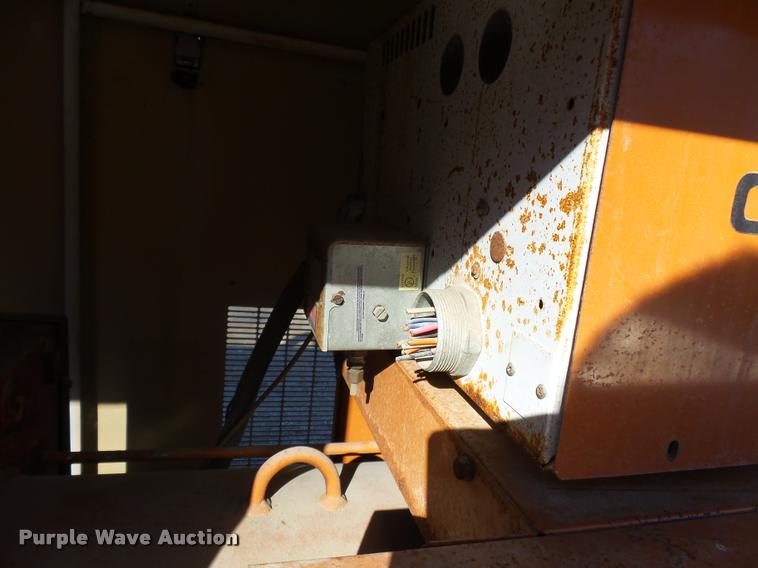 image for item K3427 1985 Generac 58368 generator