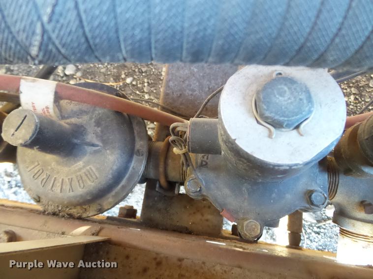 image for item K3427 1985 Generac 58368 generator