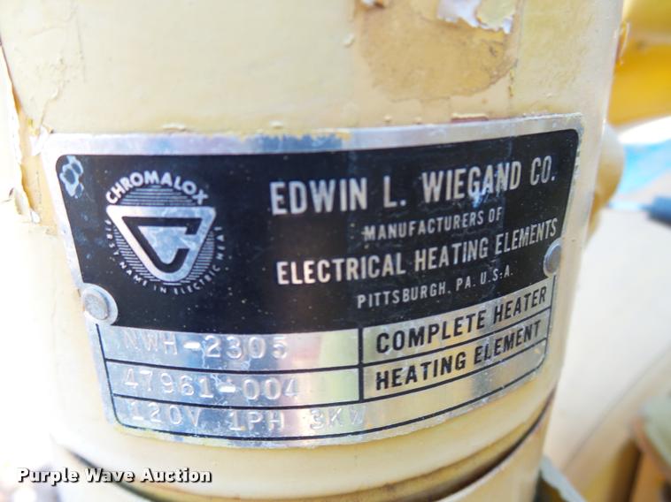 image for item K3429 1980 Caterpillar 250kW generator