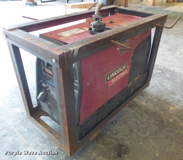 image for item K5550 Lincoln Ranger GXT welder