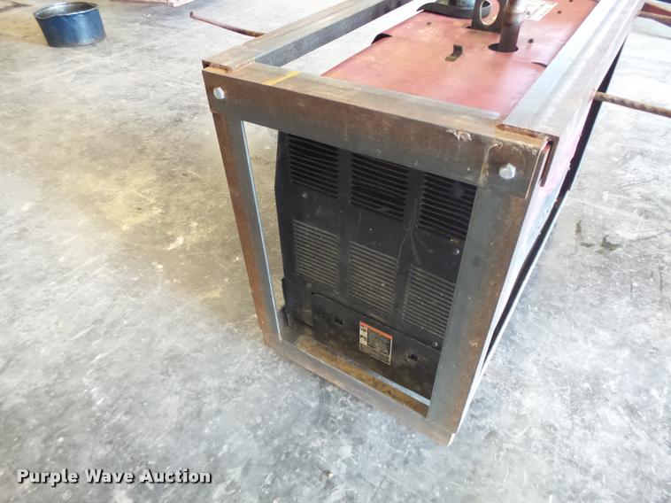 image for item K5550 Lincoln Ranger GXT welder