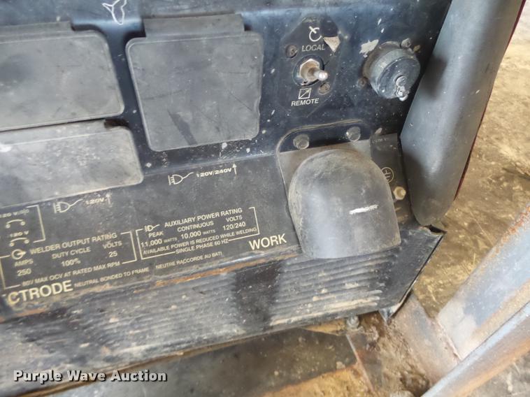 image for item K5550 Lincoln Ranger GXT welder