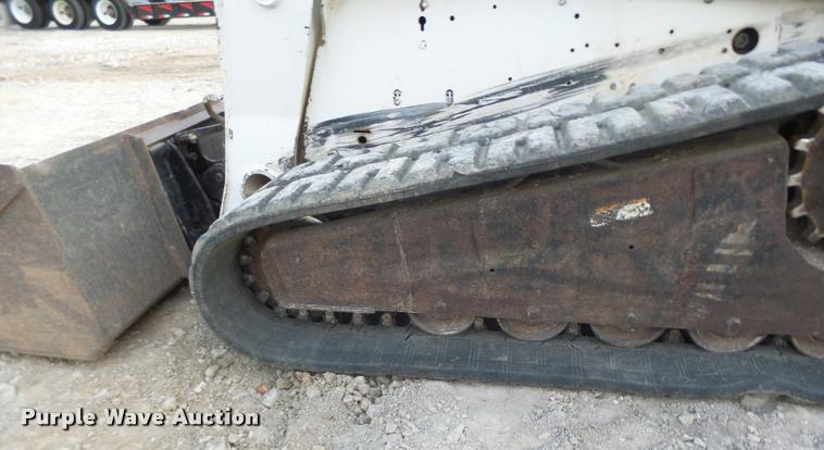 image for item K5554 2007 Bobcat T250 skid steer