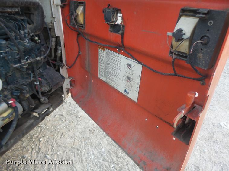 image for item K5554 2007 Bobcat T250 skid steer