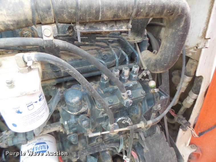 image for item K5554 2007 Bobcat T250 skid steer