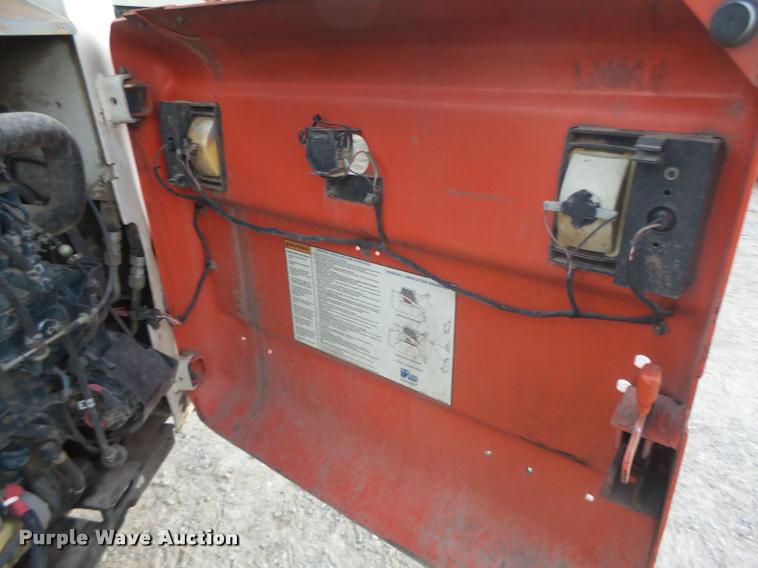 image for item K5554 2007 Bobcat T250 skid steer