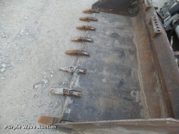 image for item K5555 2006 Bobcat T300 skid steer