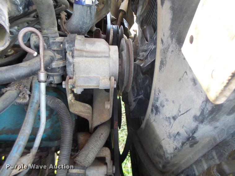 image for item K5556 1987 GMC C7D042 dump flatbed truck