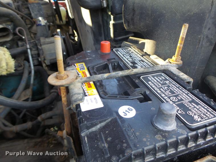 image for item K5556 1987 GMC C7D042 dump flatbed truck