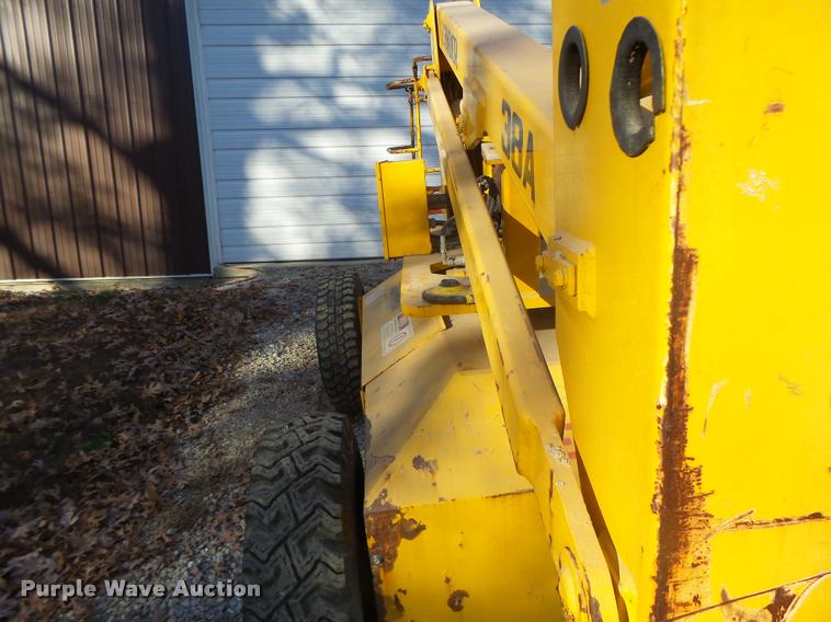 image for item K5557 Condor 38A boom lift