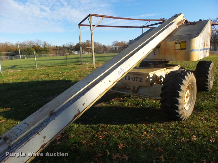image for item K5558 Mark Lift CH60C boom lift