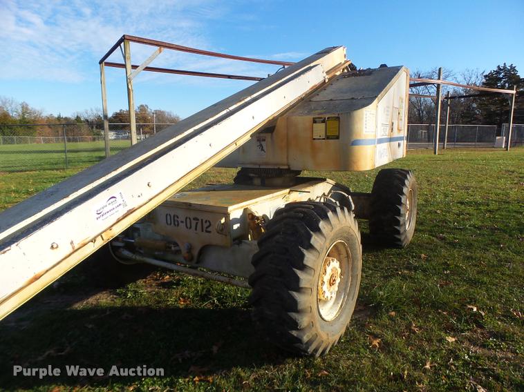 image for item K5558 Mark Lift CH60C boom lift