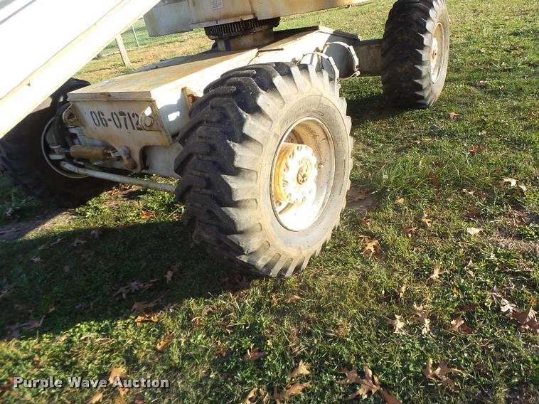 image for item K5558 Mark Lift CH60C boom lift