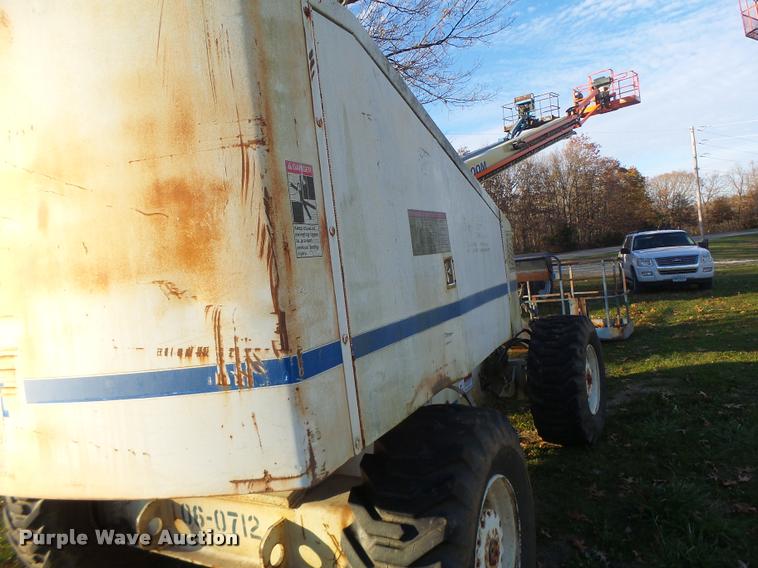 image for item K5558 Mark Lift CH60C boom lift