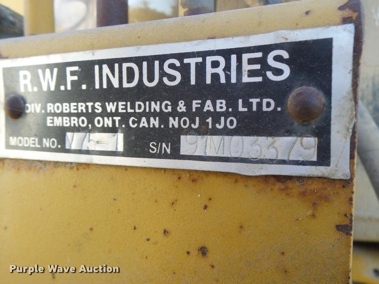 image for item K5562 Caterpillar D4H Series II dozer with vibratory cable plow