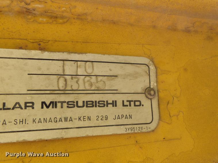 image for item K5562 Caterpillar D4H Series II dozer with vibratory cable plow