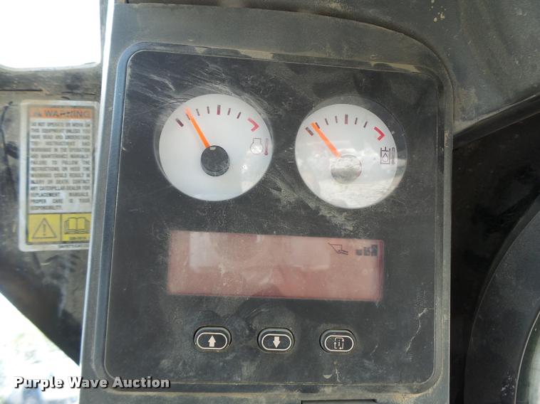 image for item K5578 2012 Caterpillar 289C skid steer