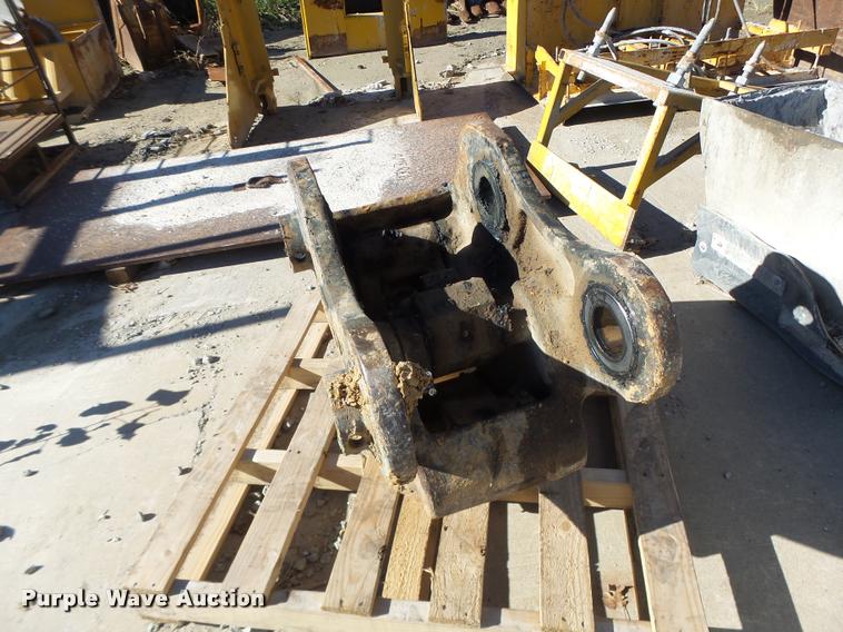 image for item K5579 JRB excavator quick attach